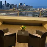 Napoli's Rooftop Отель типа 