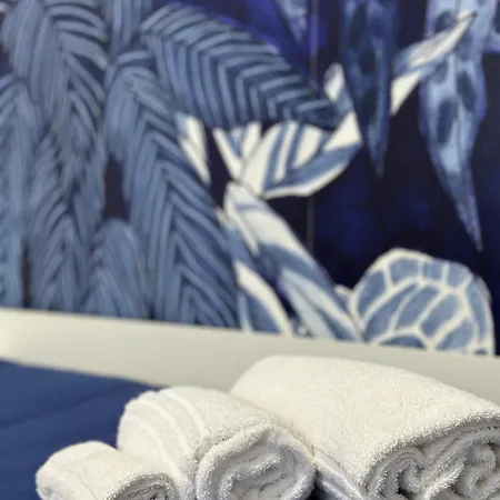 Napoli's Rooftop Bed and Breakfast Νάπολη